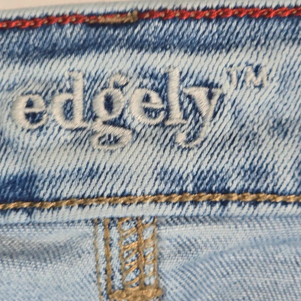 Edgely High Rise Flare‎ Jeans Light Wash Acid Denim Size 12 Short 751408